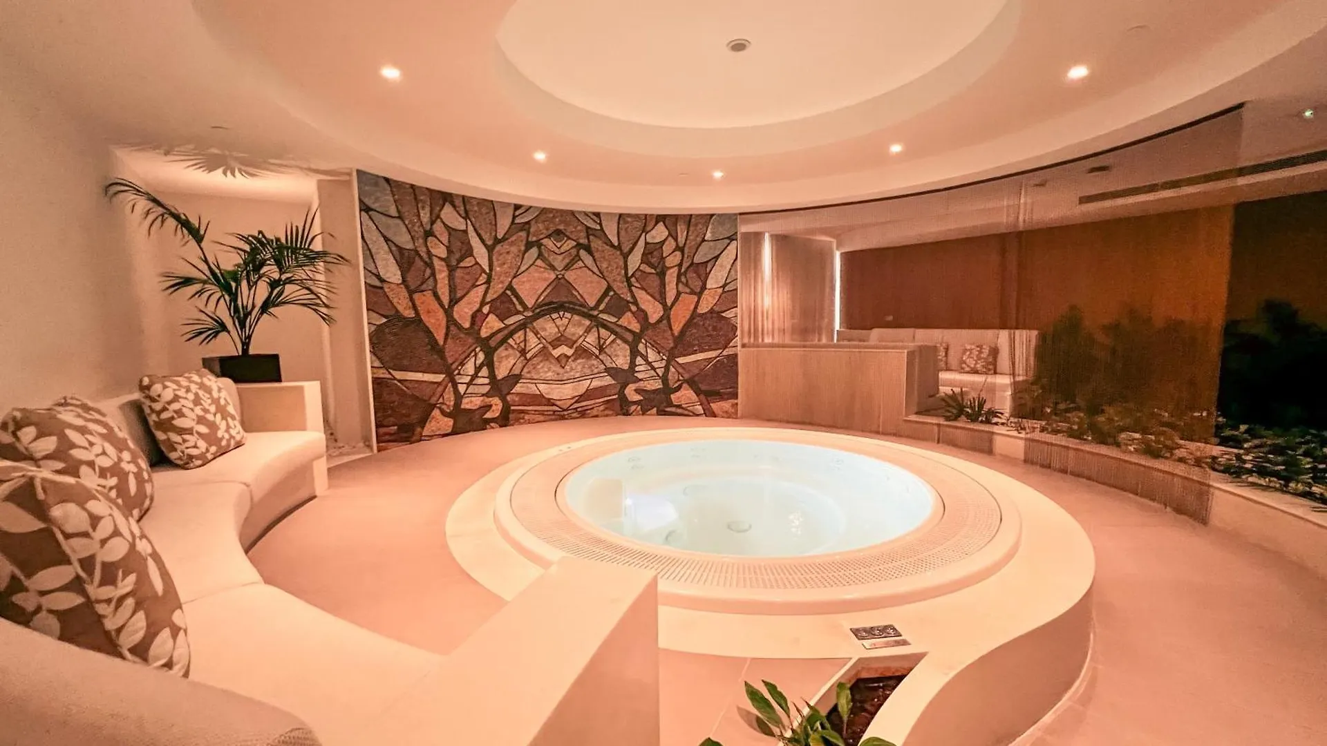 Apartment Palm Jumeirah Beach Paradise At Fairmont Residence Dubai United Arab Emirates